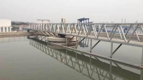 Perimeter Drive Sludge Scraper System Wastewater Treatment