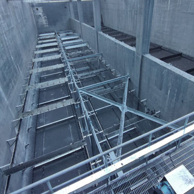 SS Chain Traction Mud Scraper Chain Plate Sludge Scraper For Sedimentation Tank