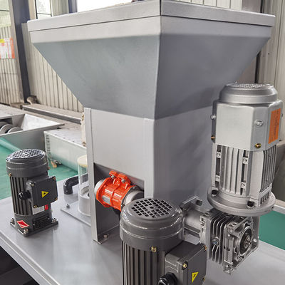 Three Chambers PAM/PAC  Dry Powder Dosing Equipment Integrated 4000L/H