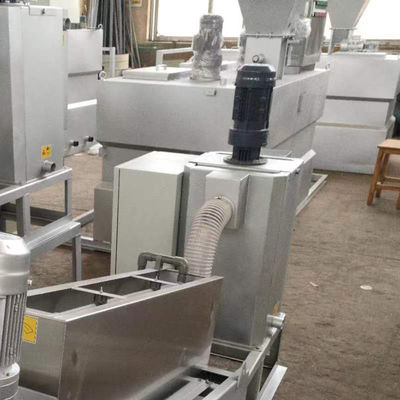 Screw Type Sludge Dewatering Machine For Poultry Plant Wastewater Treatment