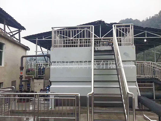 White Wastewater Treatment Tank , Fiber Rotating Drum Filter