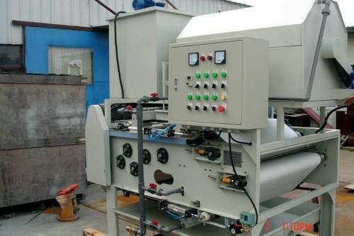 ISO9001 Gravity Sludge Thickener 40m3/h Anti Clogging