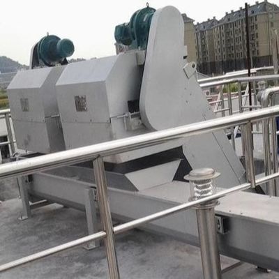 Carbon Steel Mechanical Coarse Screen , 1.0m/s Mechanically Cleaned Bar Screen