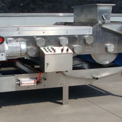 250mm Sludge Press Machine , 1.5Kw Screw Press Wastewater Treatment